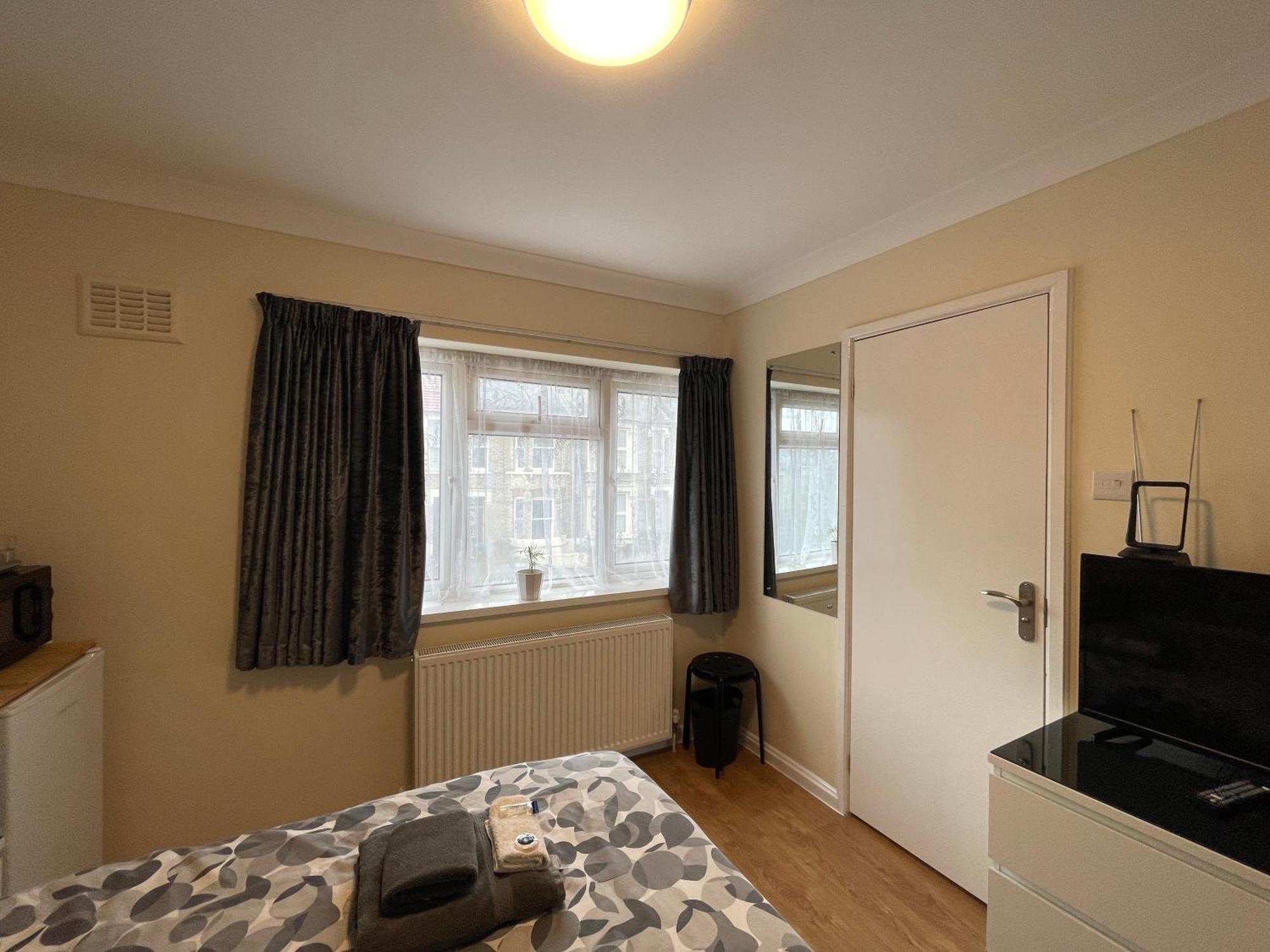 Kensal Lodge 2 Guest House London Ngoại thất bức ảnh