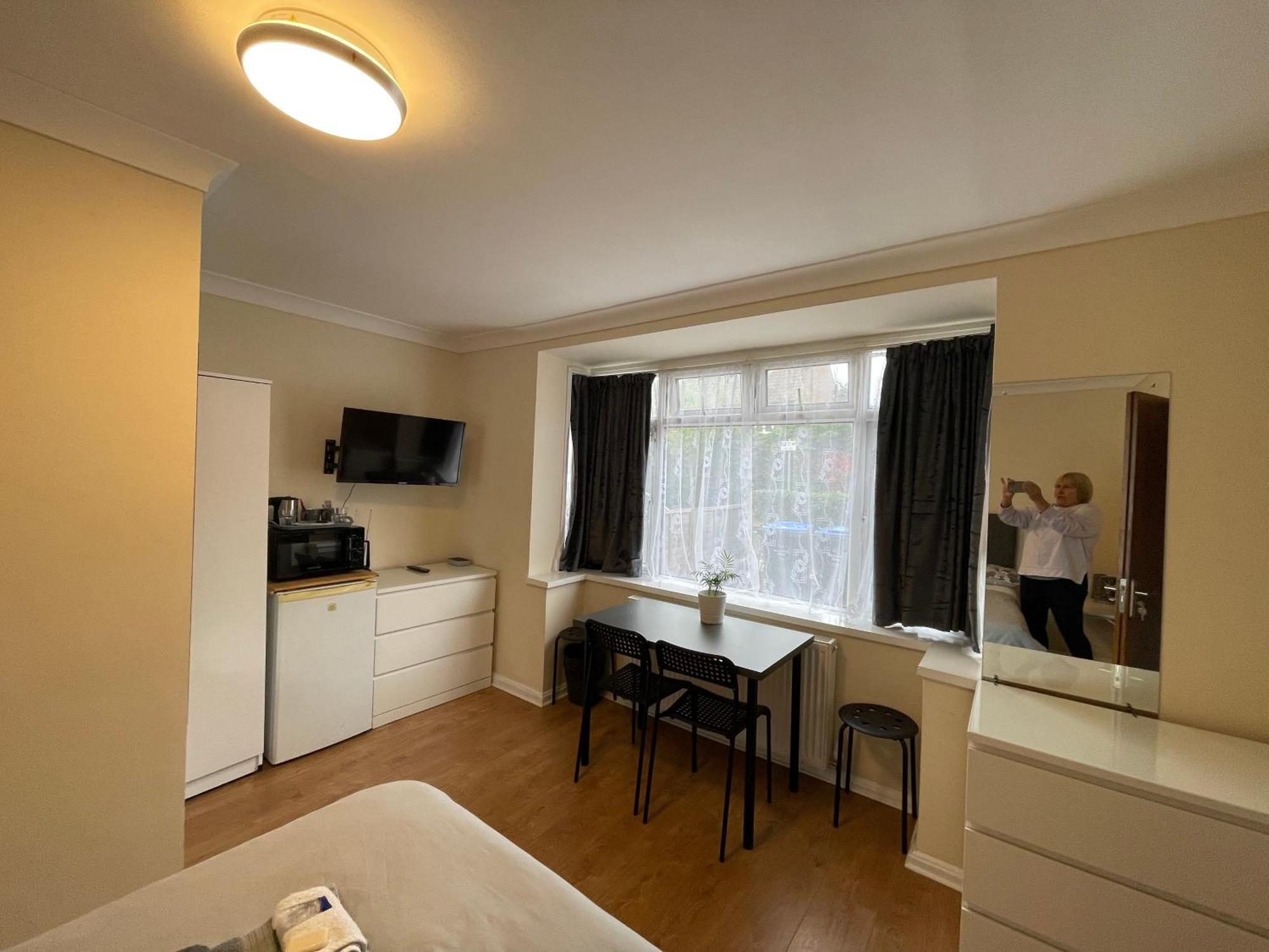 Kensal Lodge 2 Guest House London Ngoại thất bức ảnh